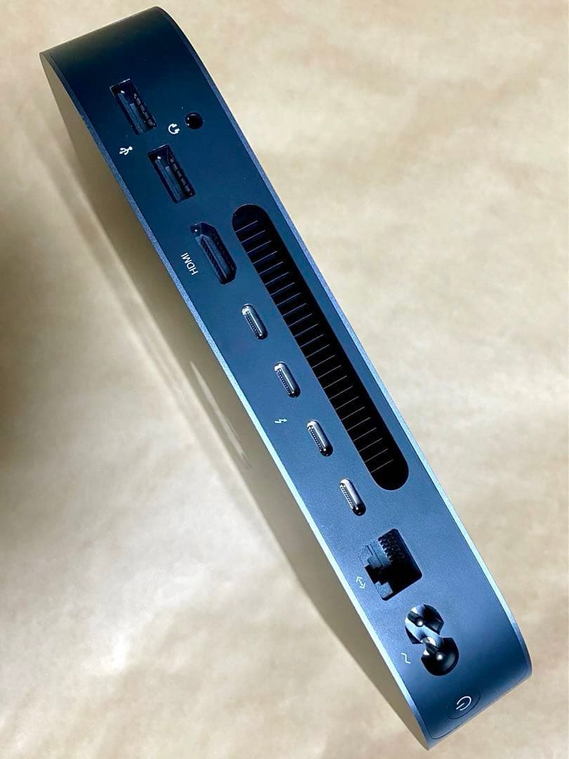 Macデスクトップ Mac mini 2018 (i3/8GB/128GB)