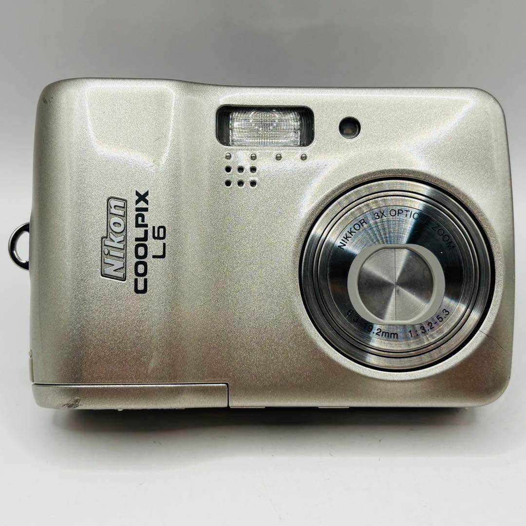 動作確認済み　※箱付属品付き※ Nikon COOLPIX L6 デジタルカメラ