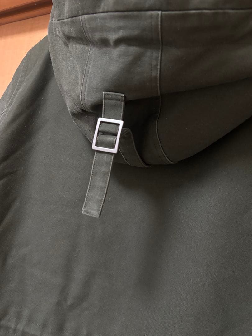 【ユニセックス】A.P.C. フーデッドコート S カーキ ボアライナー付き防寒