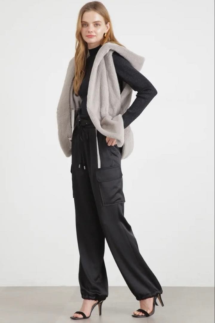 【新品】ピンキーアンドダイアン◆サテンカーゴパンツ ブラック 38