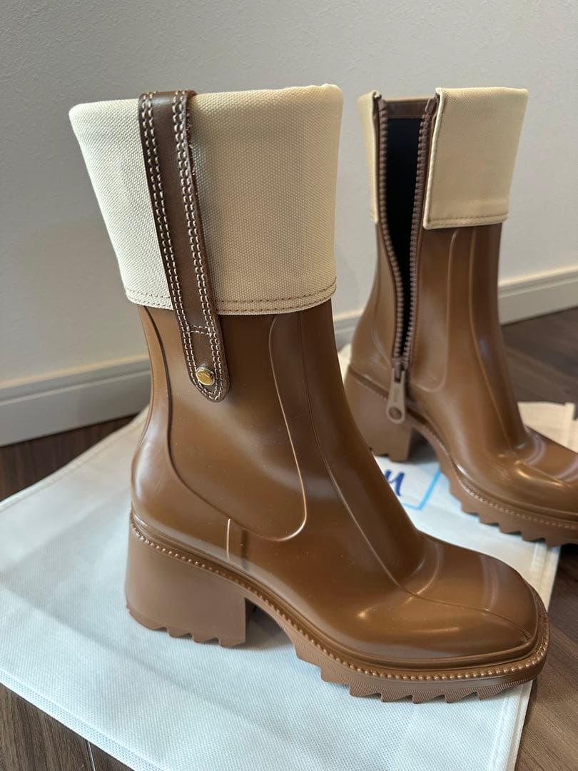数回着用のみ♪ Chloe PVC キャンバスレインブーツ　ブラウン　晴雨兼用