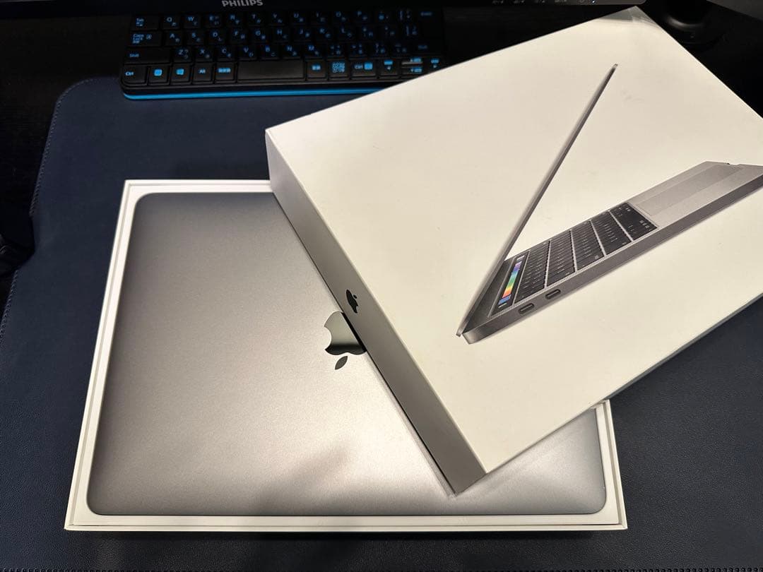 MacBookPro 13インチ/メモリ 16GB/バッテリーほぼ新品！/グレイ