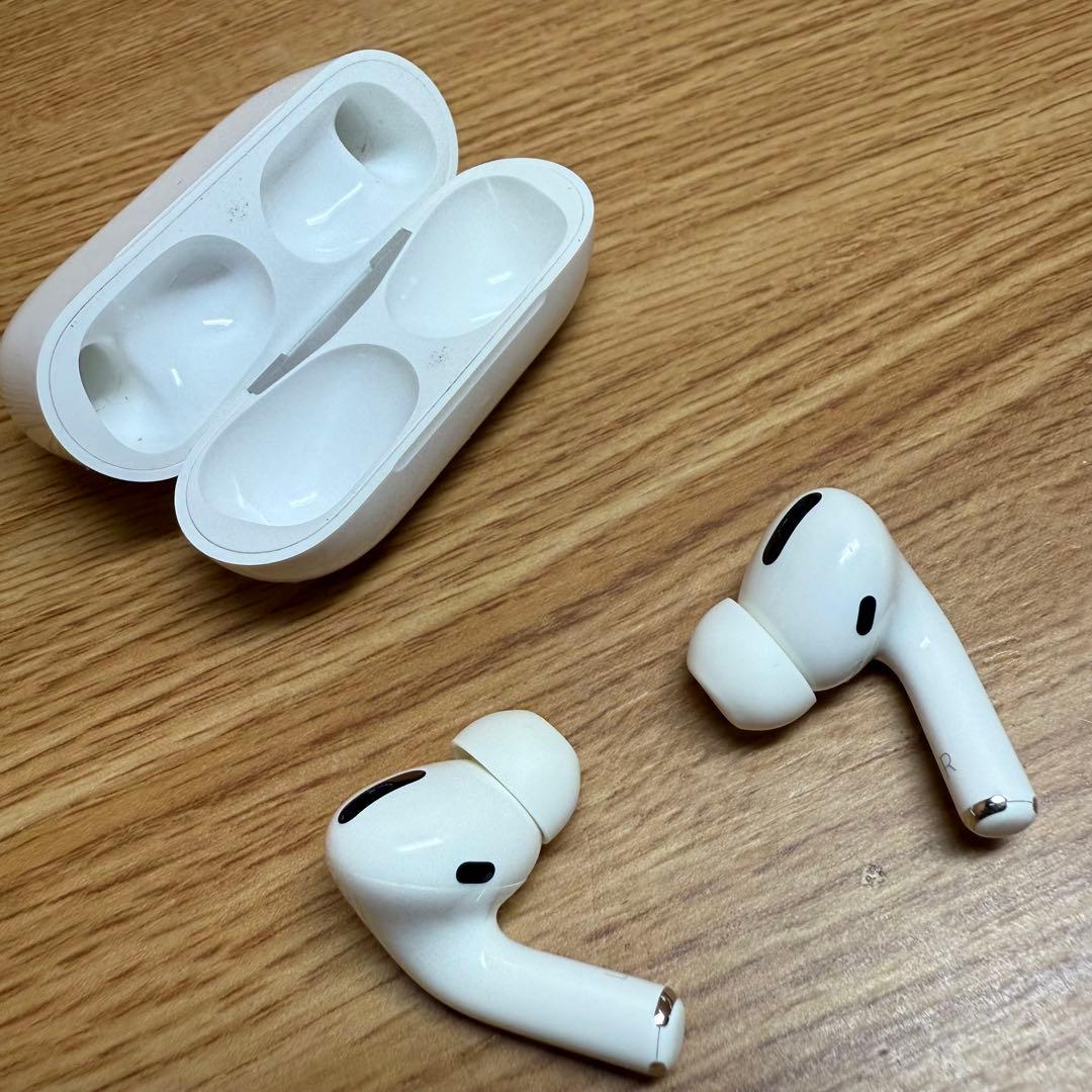 【早い者勝ち】Apple AirPods Pro 第1世代 極美品