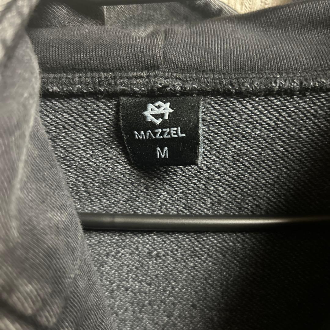 MAZZEL ジップアップパーカー Mサイズ