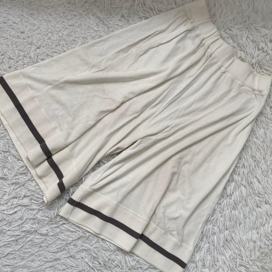 ISSEY MIYAKE ハーフパンツ アイボリー M キレイめ 着回し