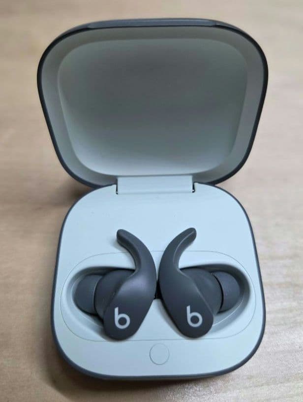 Beats Fit Pro ワイヤレスイヤホン グレー