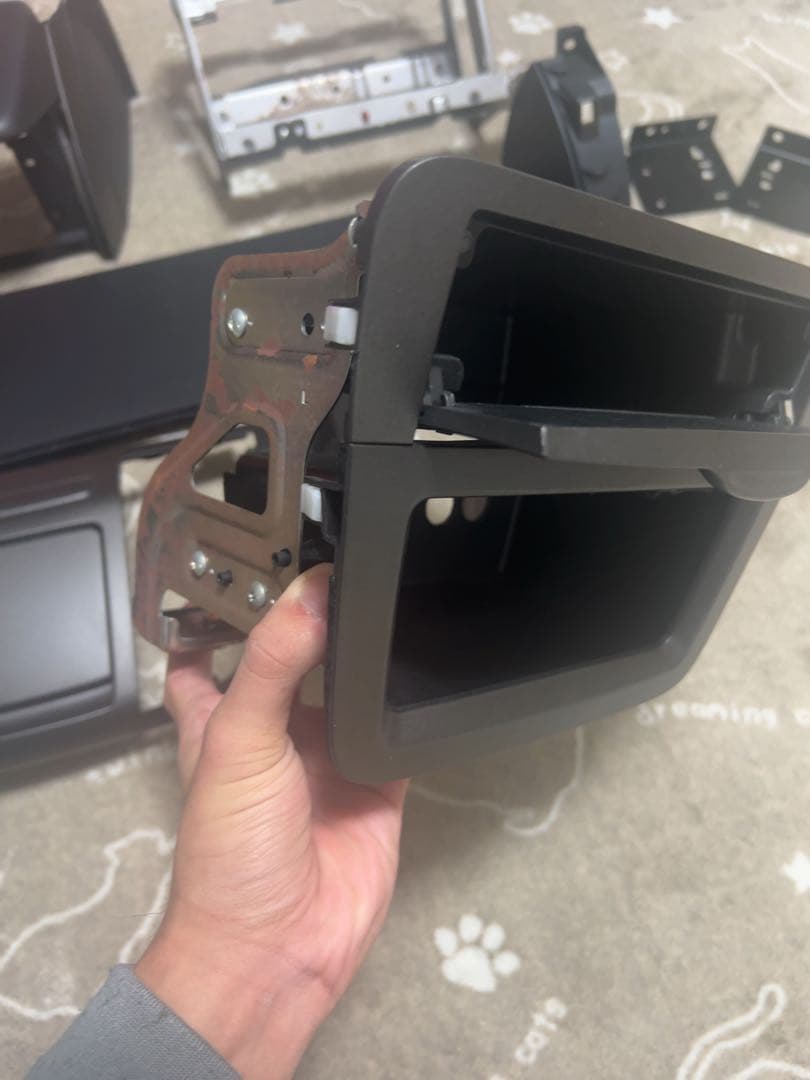 希少　エリシオン　社外ナビ取り付けキット