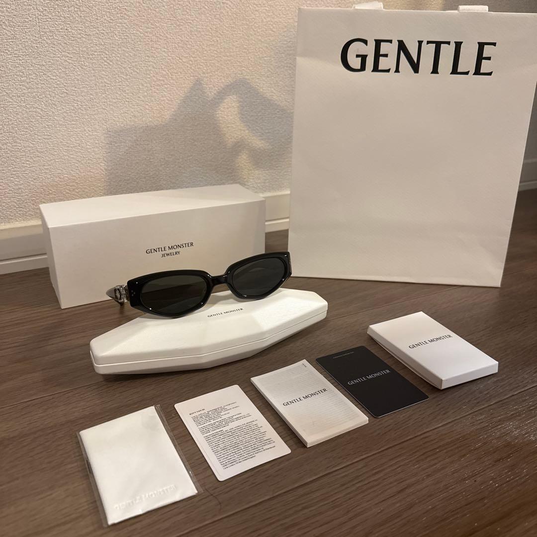 と*ー様 GENTLE MONSTER Ruvy Van 01