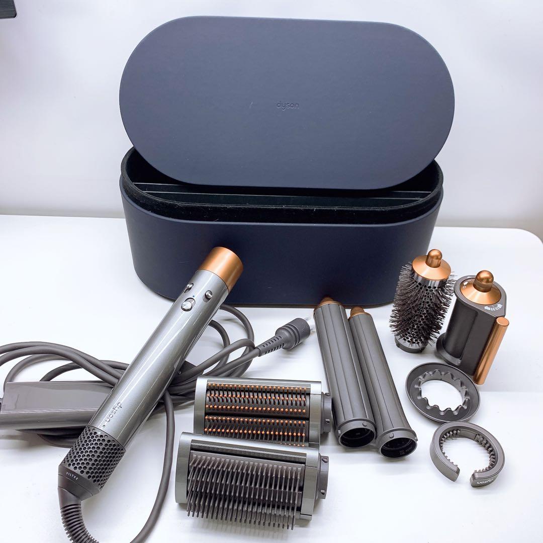 《新品同様⭐️付属品完備》 ダイソン エアラップ マルチスタイラー HS05