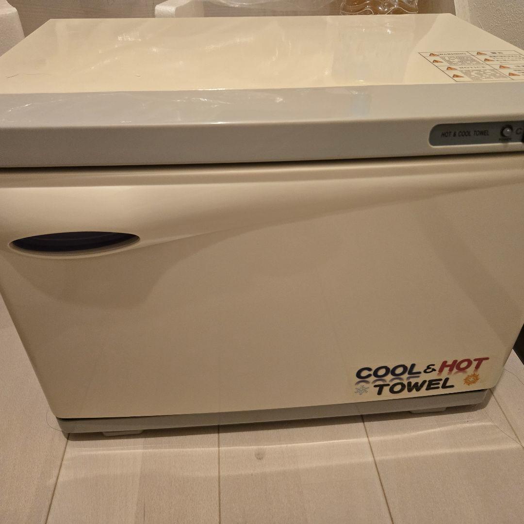 COOL & HOT TOWEL タオルクーラーおよびウォーマー おしぼり