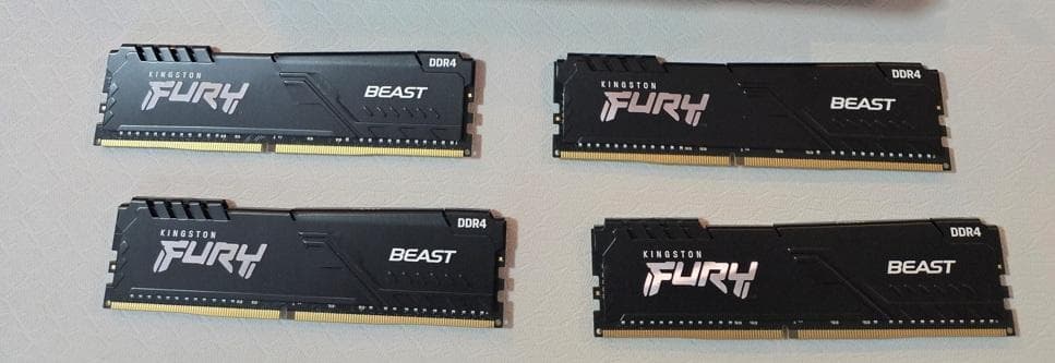 【即日発送】Kingston FURY Beast DDR4 64GB16×4