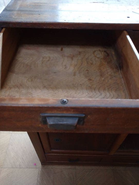 4月末削除します。送料込み！昭和 レトロ 古民家 チェスト たんす 物入れ