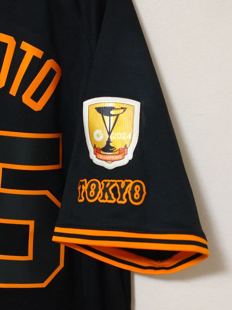 岡本選手 3rdユニフォーム 2024チャンピオンエンブレム ブラック