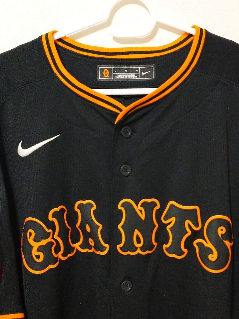 岡本選手 3rdユニフォーム 2024チャンピオンエンブレム ブラック