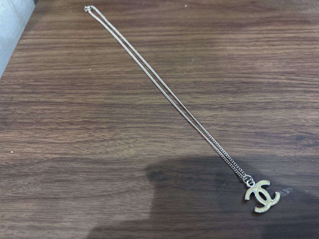 CHANEL ロゴペンダント ネックレス