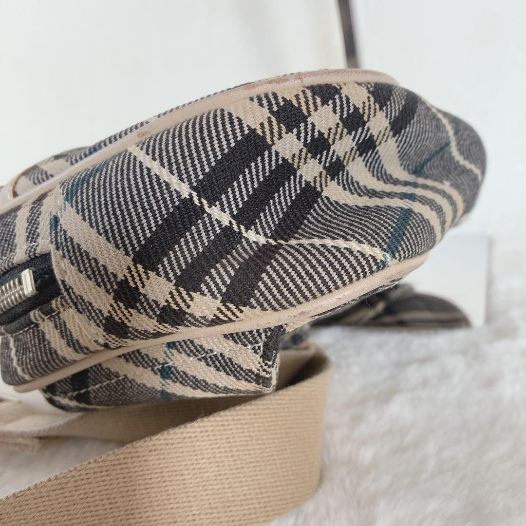 バーバリーブルーレーベル チェック柄 ボディバッグ ウエストポーチ ベージュ系