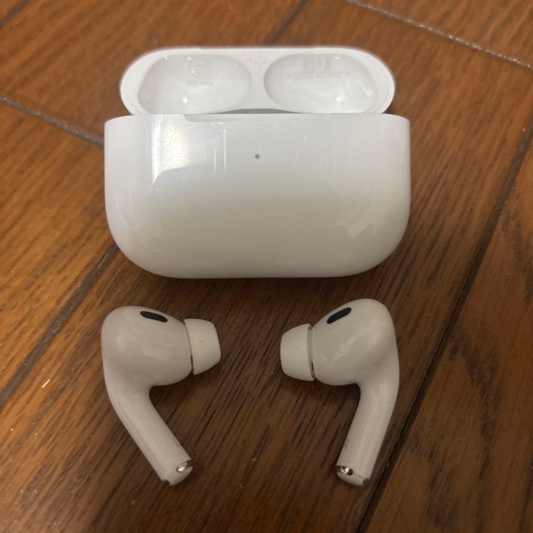 【美品】AirPodsPro（第2世代）Lightning端子　正規品