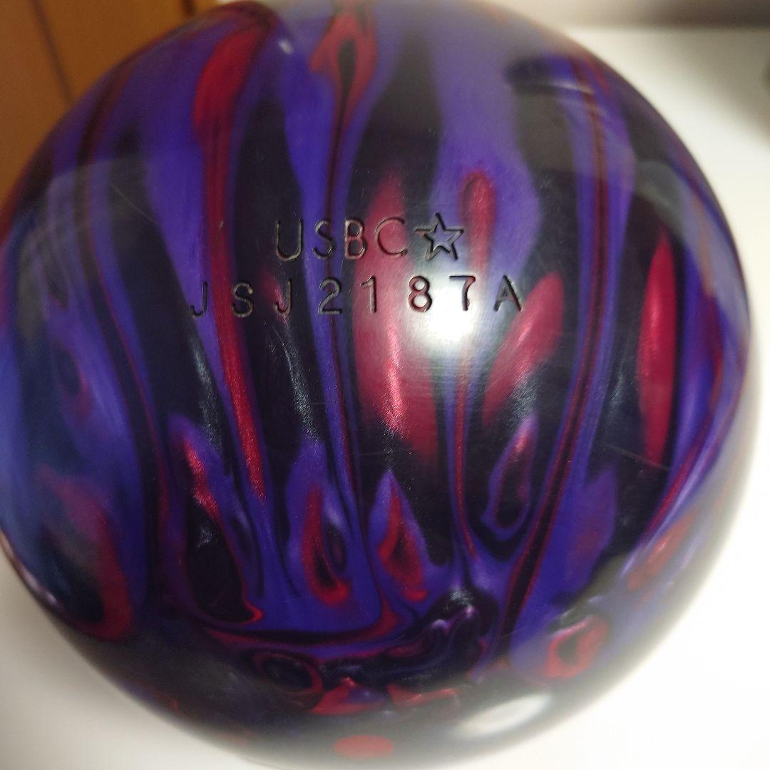 BLACK WIDOW NIGHTMARE ボウリングボール