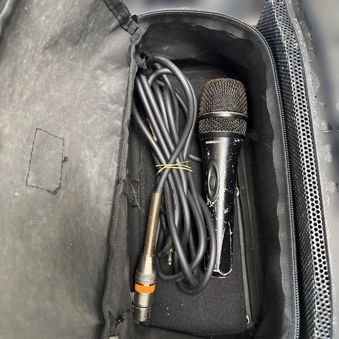 Behringer EUROPORT PPA200 ポータブルPAシステム