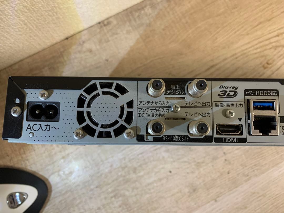 綺麗です！ パナソニック　1TBブルーレイ　DMR BRW 1020