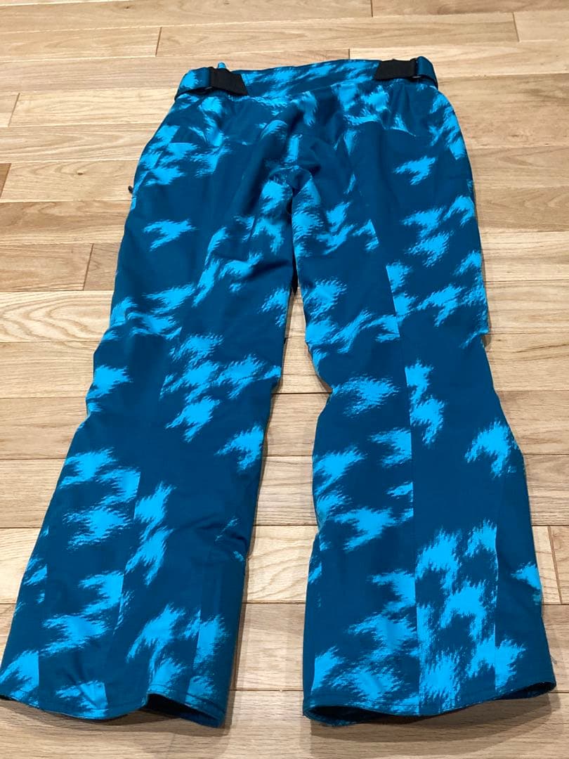 ミズノ　デモチームモデル