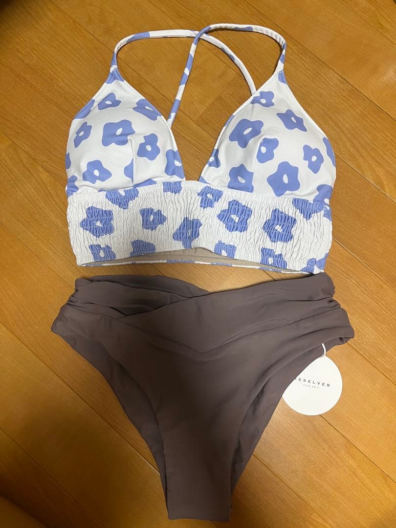 新品未使用RESELVES ビキニ 水着