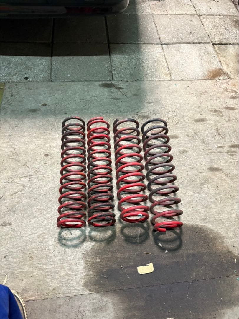 アルマージ ジムニー4インチアップスプリング