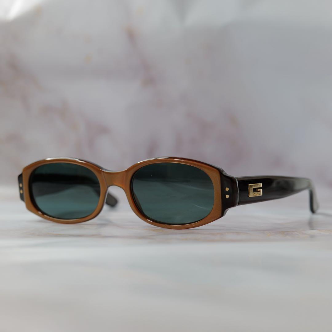 GUCCI グッチ オーバル Y2K メタル ロゴ レトロ サングラス