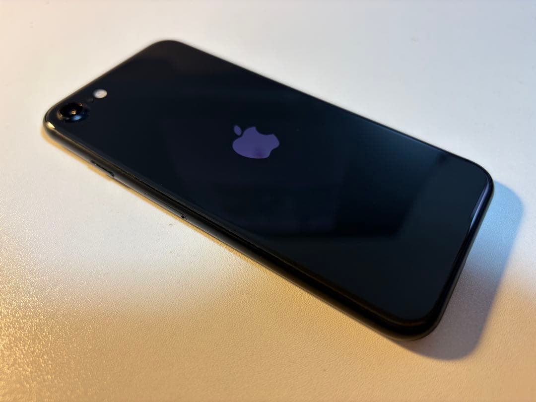 Apple iPhone SE2 128GB simフリー ブラック