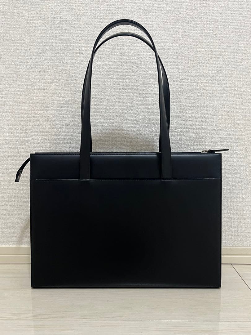 BURBERRY ブラック レディースビジネスバッグ