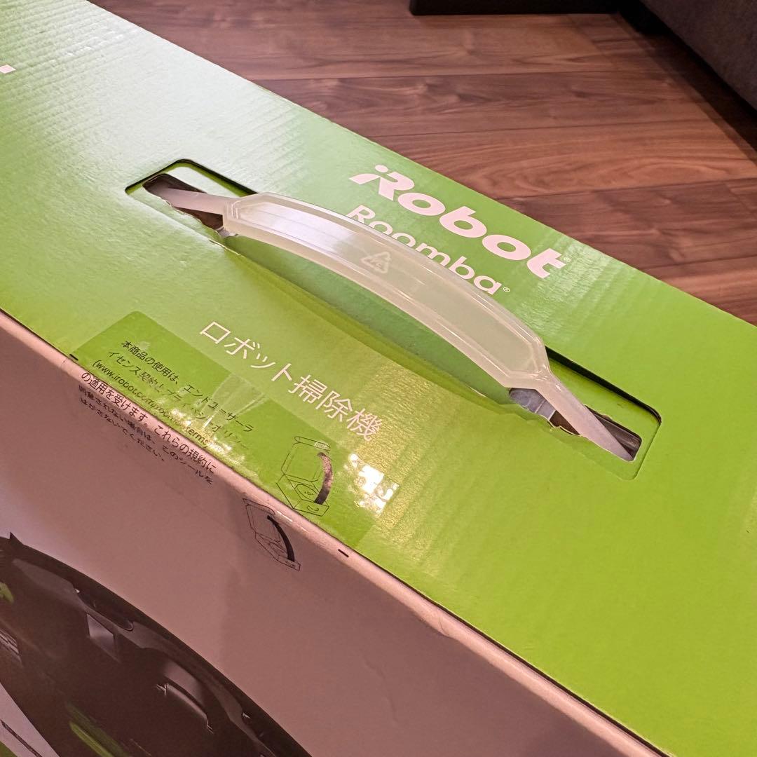 ［未使用］iRobot Roomba i3 ロボット掃除機本体