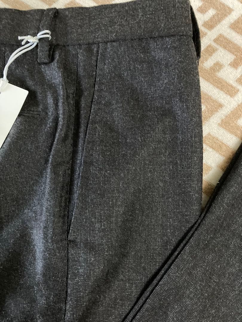 新品未使用品　44サイズ　PT01　スラックス メンズ　ダークブラウン色