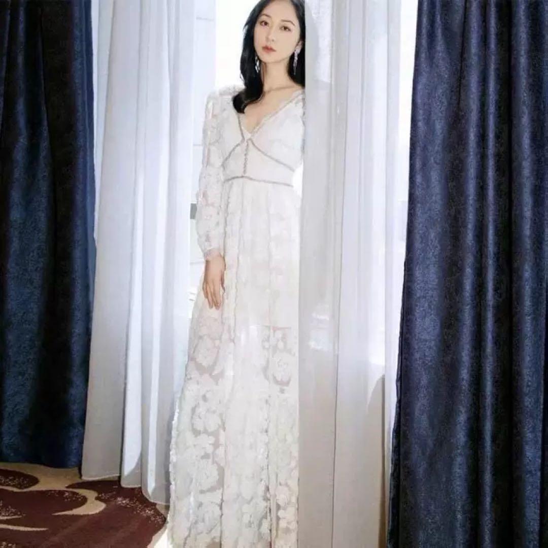 セルフポートレイト　ホワイトレースマキシドレス