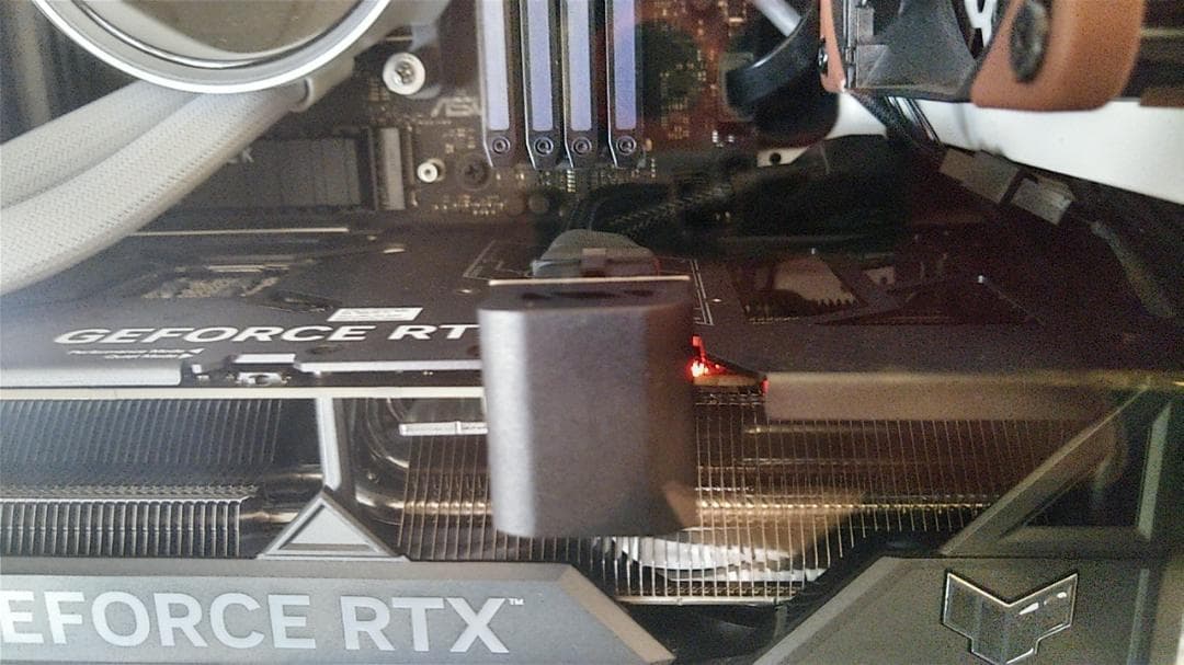 グラフィックボード・グラボ・ビデオカード TUF-RTX4070TIS-O16G-GAMING