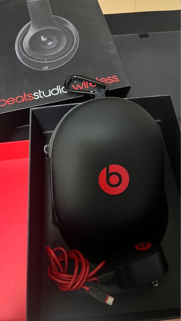 ヘッドホン beats STUDIO WIRELESS