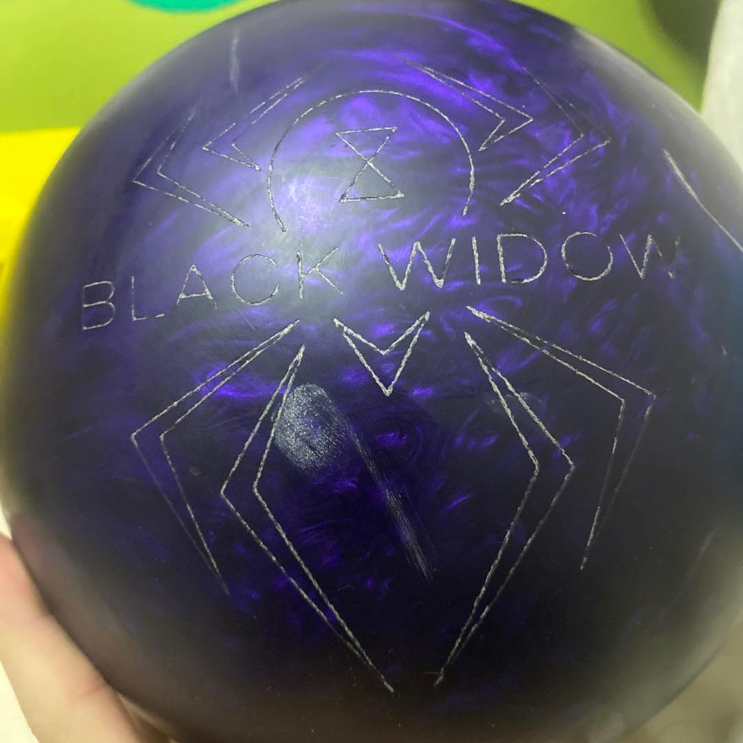 Hammer BLACK WIDOW ボウリングボール