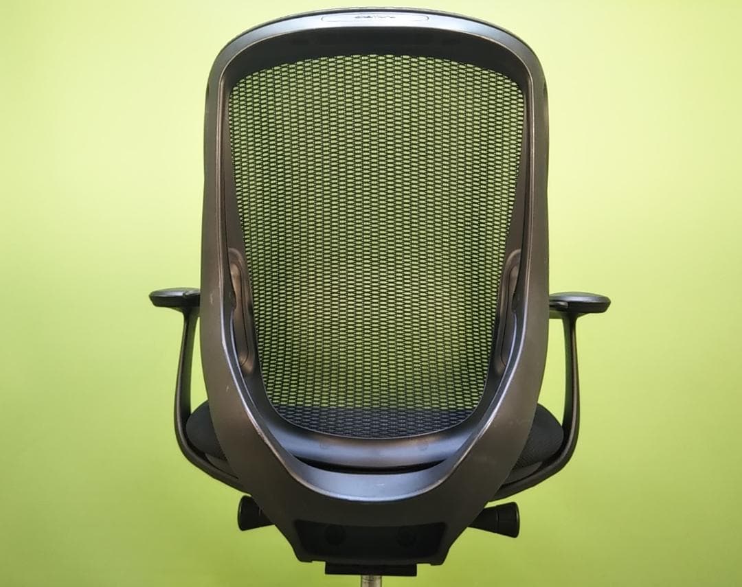 ax　オカムラ　シルフィーチェア　ローバック　固定肘　前傾機能　メッシュ　中古品