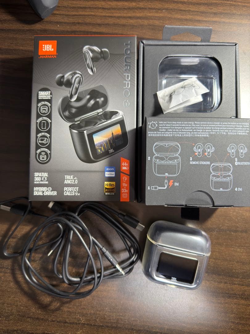 JBL TUNE PRO 3ワイヤレスイヤホン