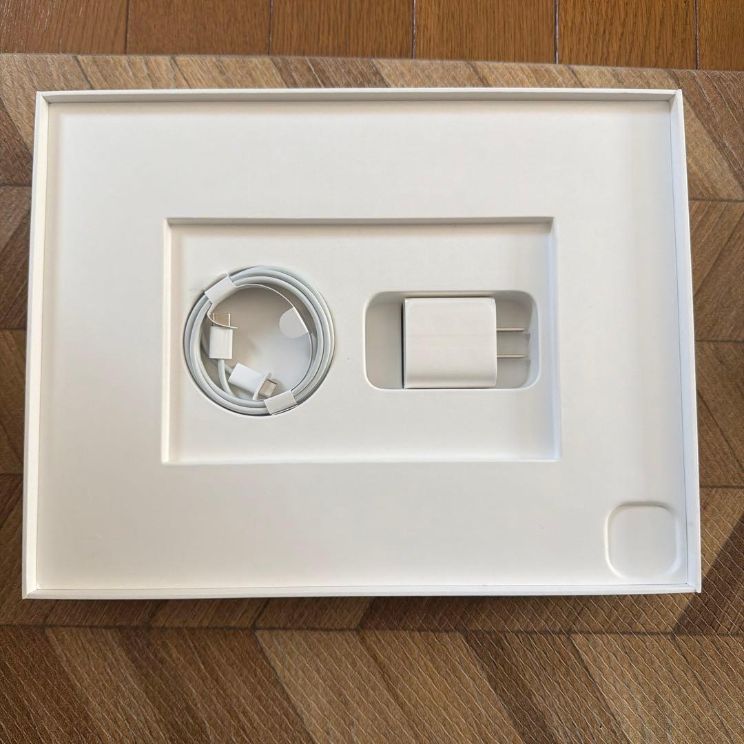 12.9インチiPad Pro Wi-Fi 512GBシルバー（第4世代）