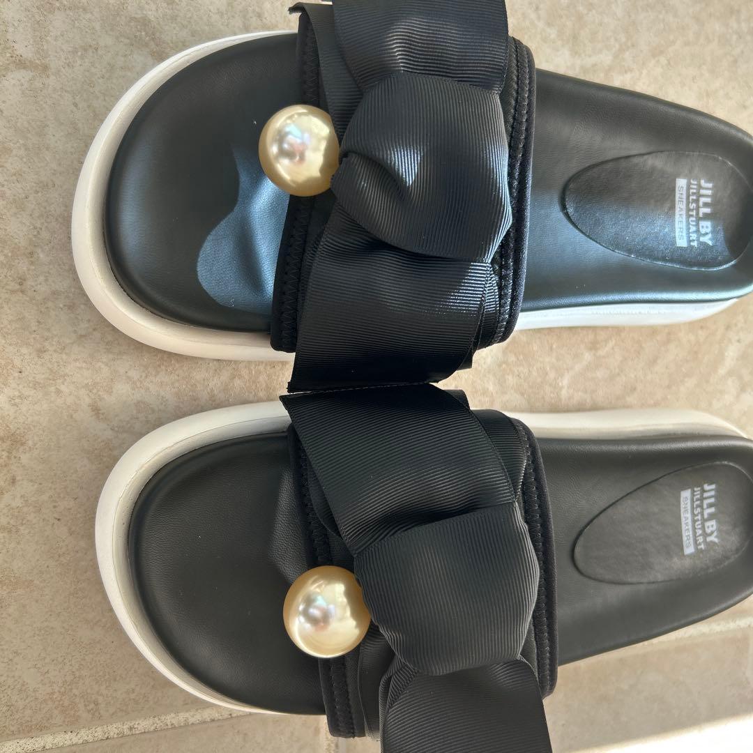 JILL BY JILLSTUART ブラックリボンサンダル