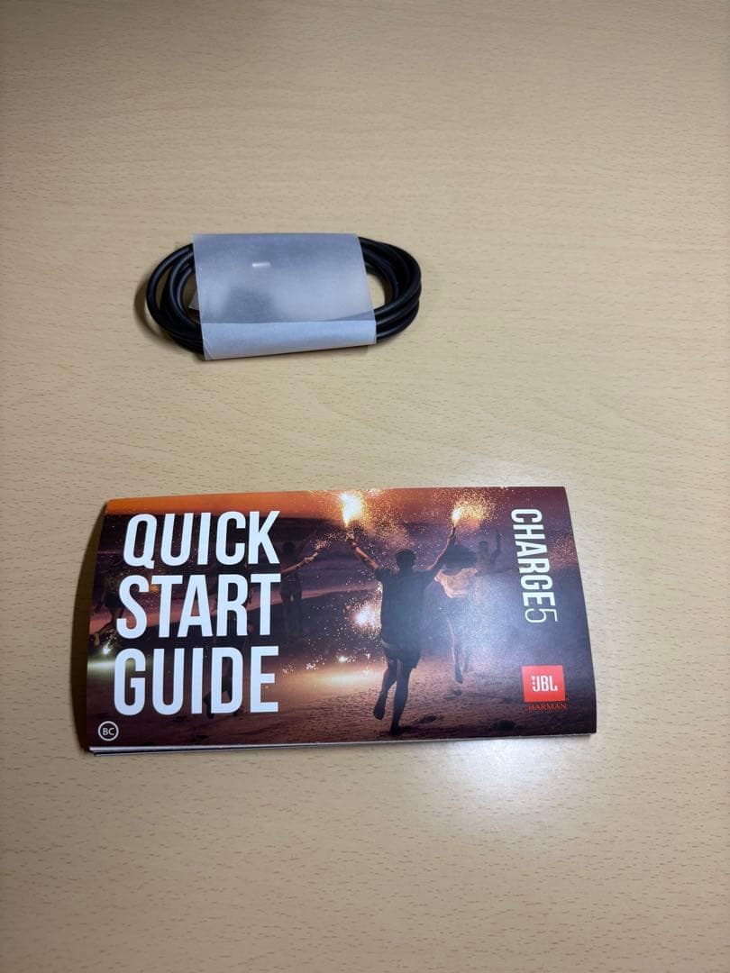 JBL ワイヤレススピーカー charge5 ブラック　防水機能付き