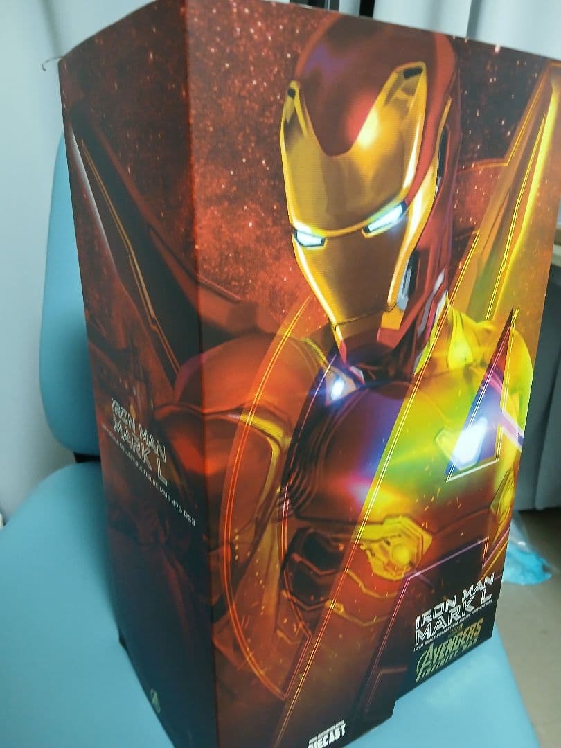 ホットトイズアイアンマン マーク50LEDライト付き