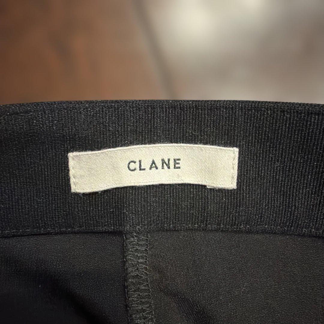 CLANE カプリパンツ