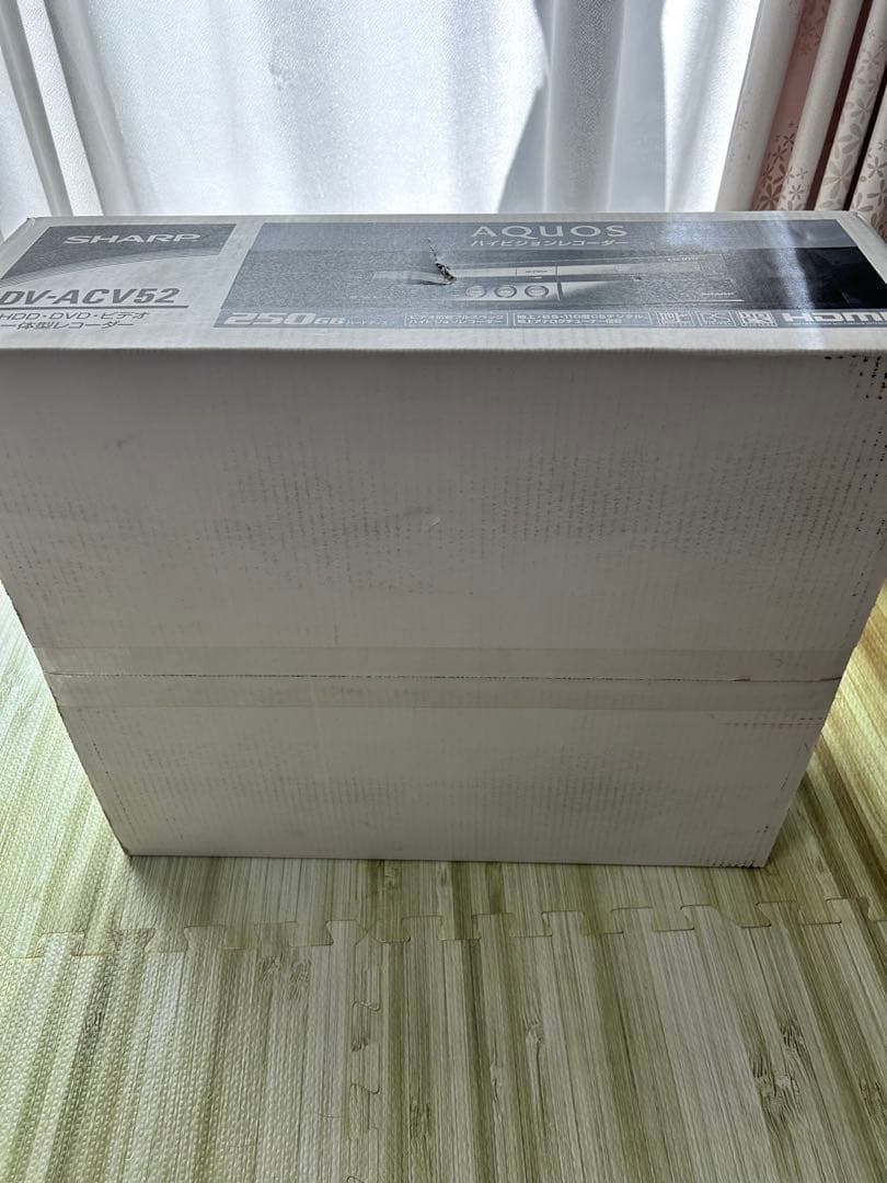 【未開梱　未使用品】SHARP DV-ACV52 ［HDD+DVD+VHS］