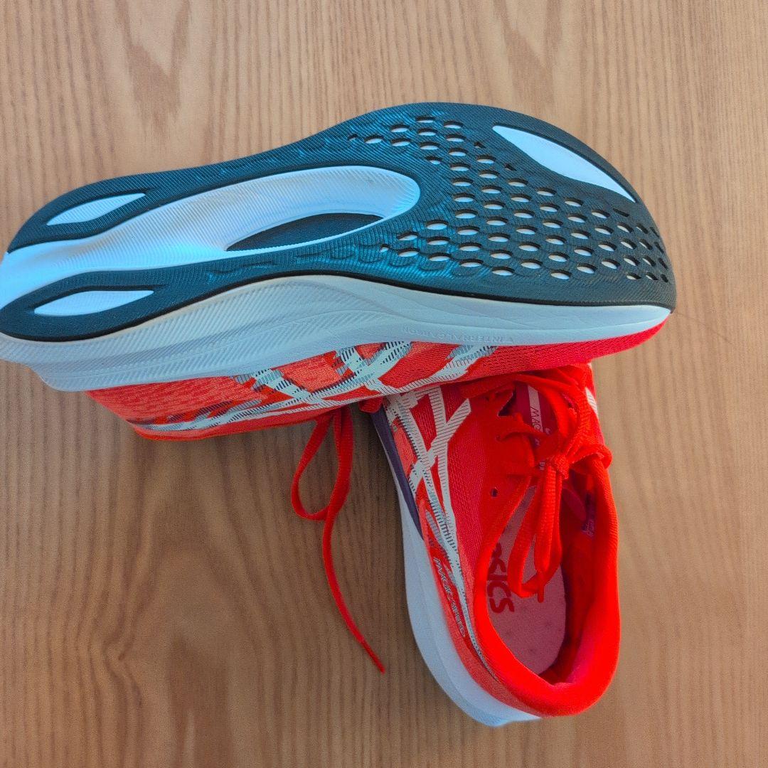 asics マジックスピード4 26cm