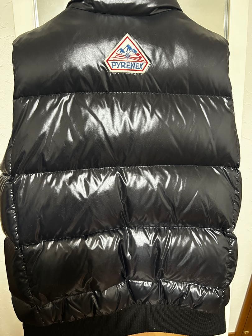 【美品】PYRENEX ブラック ダウンベスト M