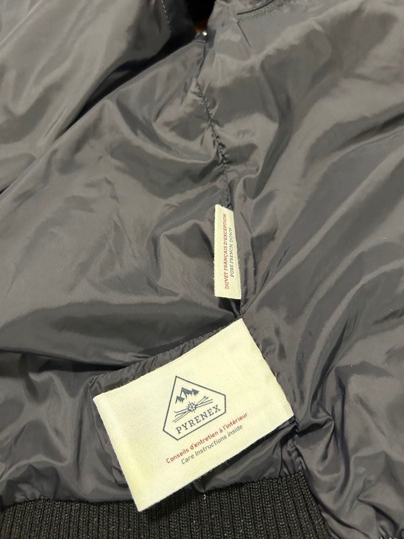 【美品】PYRENEX ブラック ダウンベスト M