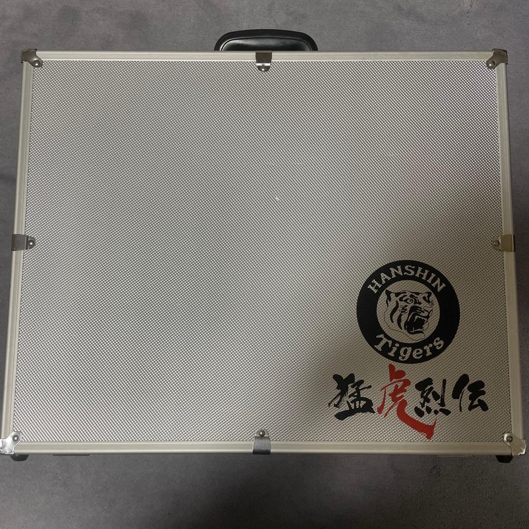 美品 阪神タイガース 猛虎列伝 メモリアルDVD 全50巻セット アルミケース付