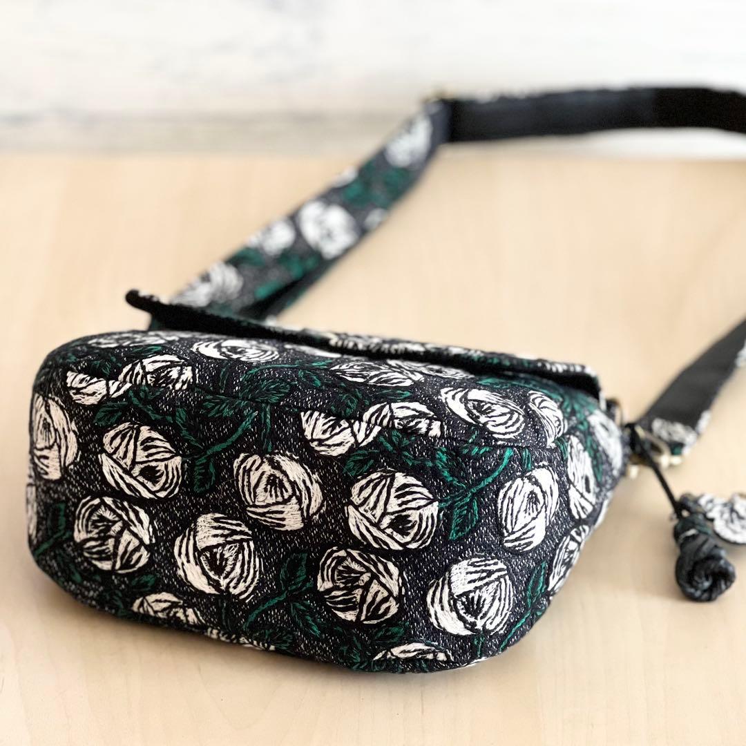 オーダー用　ミナペルホネン コロンとしたショルダーバッグrosy navy