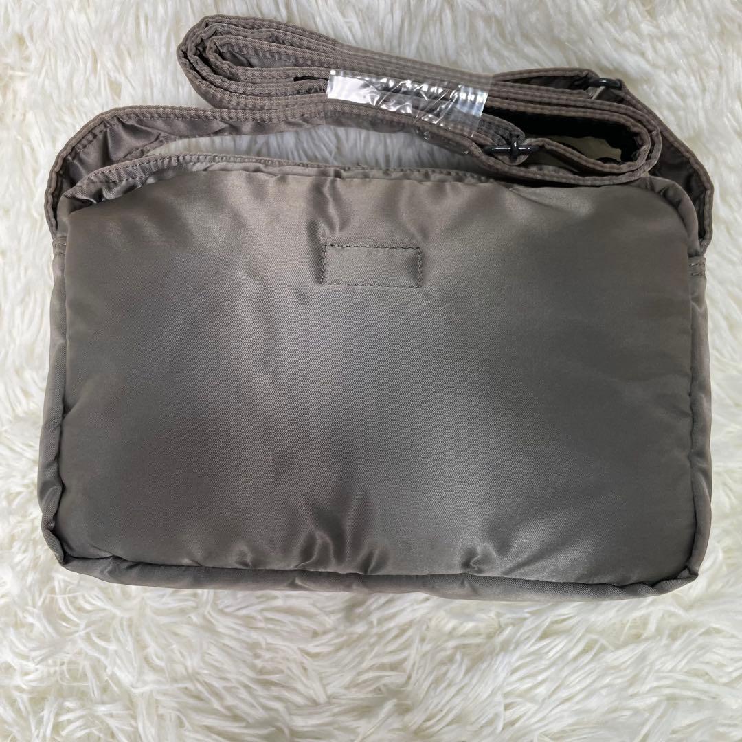 美品 PORTER ポーター タンカー ショルダーバッグ シルバーグレー 二層式